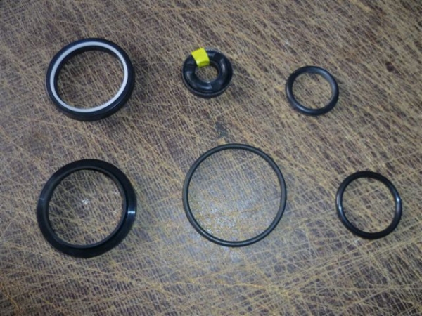 Dichtsatz Lenkzylinder UTB U550 IF