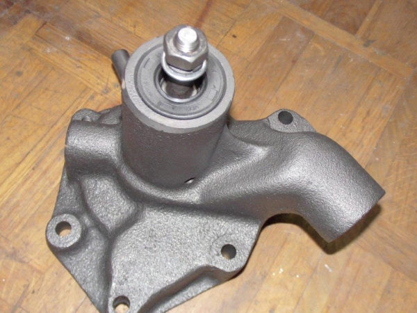 Wasserpumpe Fiat 411 - 415 nr. 566997