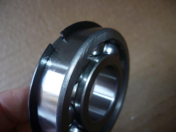 Kugellager Fiat UTB 6307 mit Nut + Ring