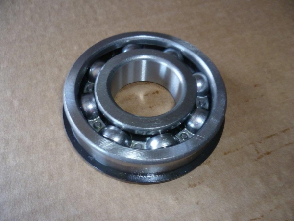 Kugellager Fiat UTB 6208 mit Nut + Ring für Getriebeeingangswelle