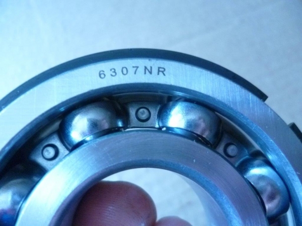 Kugellager Fiat UTB 6307 mit Nut + Ring