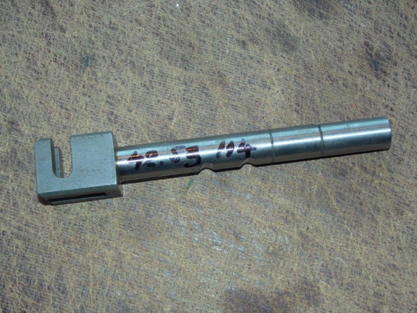 Schaltwelle im Allradgetriebe Fiat UTB DT