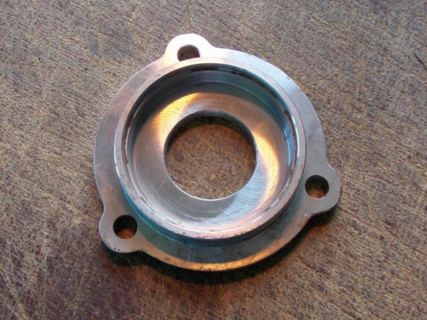 Deckel für Ausgang Welle im Allradgetriebe Fiat UTB DT