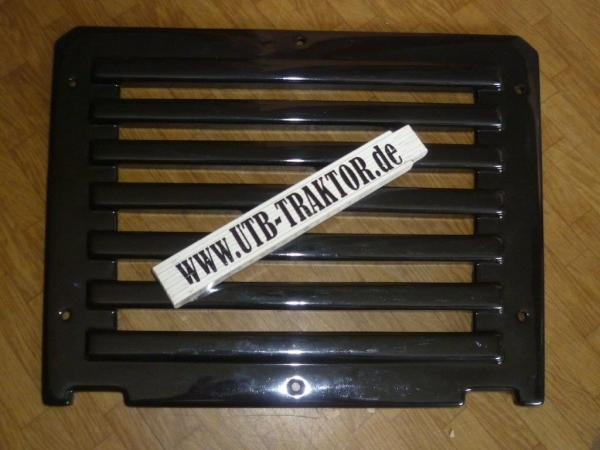 Grill unten schwarz TIH UTB 300 445 550 640