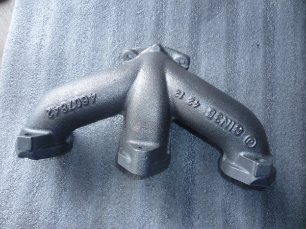 Krümmer UTB 445 TIH Fiat R450 400 420 450 480 540