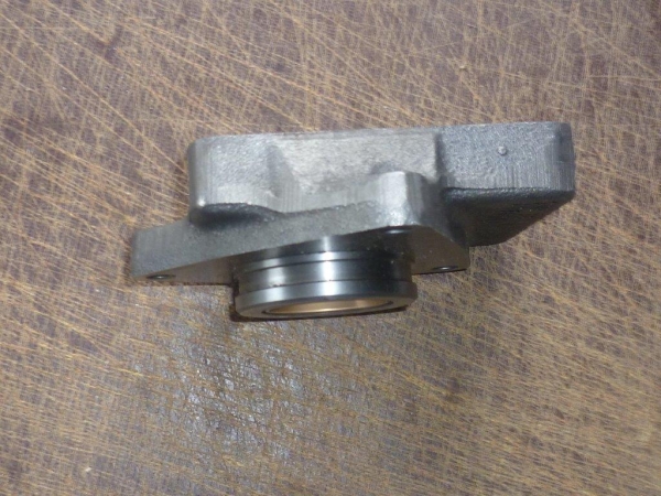 Adapter Aufnahme für Hydraulikpumpe TIH + UTB Fiat