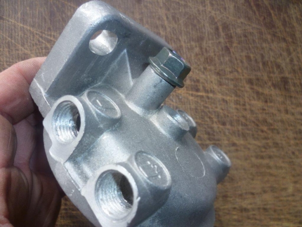 Filteroberteil Dieselfilter  UTB TIH Fiat