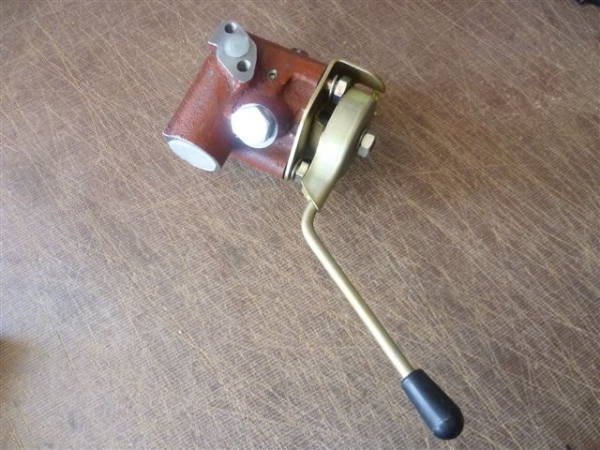 Hydraulik Steuerteil Steuerventil UTB Fiat 450 480 550 640 55.46 65.46