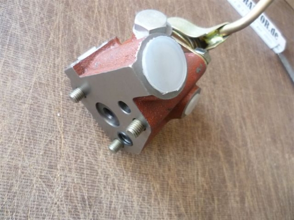 Hydraulik Steuerteil Steuerventil UTB Fiat 450 480 550 640 55.46 65.46