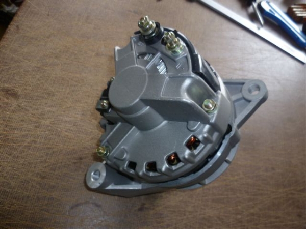 Lichtmaschine UTB ARO