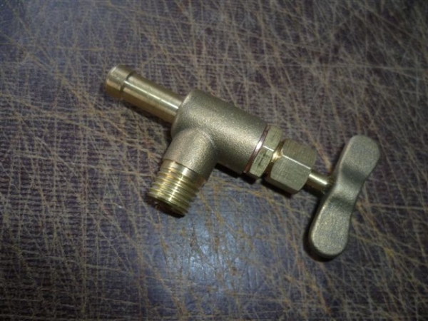 Dieselhahn Kraftstoffhahn Fiat UTB