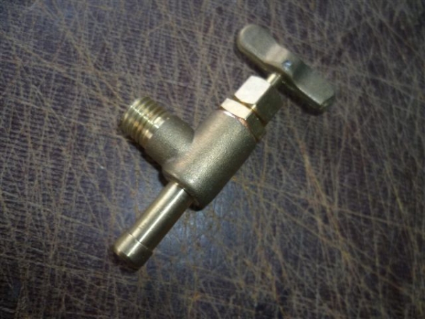 Dieselhahn Kraftstoffhahn Fiat UTB