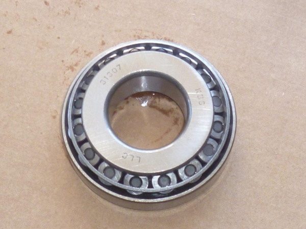 Schrägrollenlager für UTB 302 Vorderachse