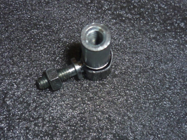 Kugelkopf mit Gelenk + Spange f. Gasgestänge UTB 300 445 550 640 + Fiat