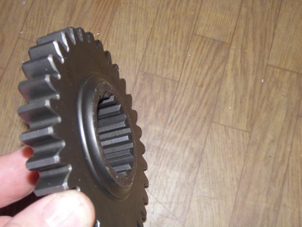 Zahnrad Getriebe 4. Gang passend für UTB Case New Holland Fiat 540 640 55.46 65.46 70.56