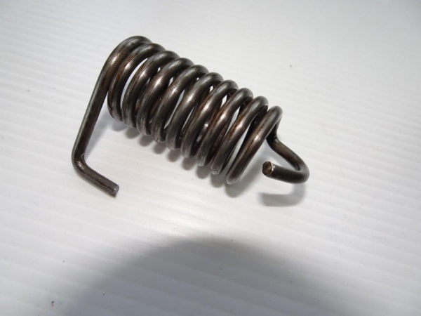 Feder im Kopf vom Kraftheber UTB Fiat