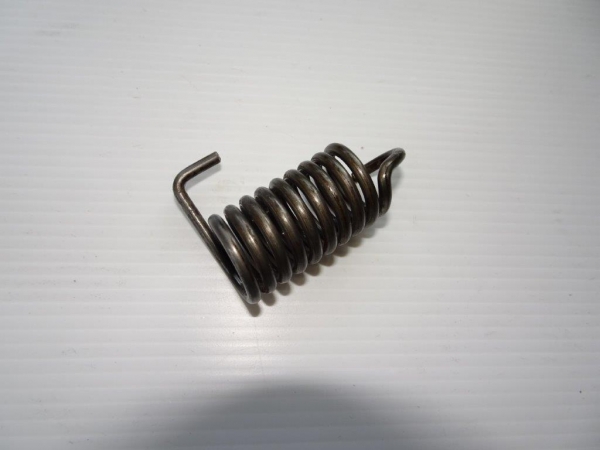 Feder im Kopf vom Kraftheber UTB Fiat