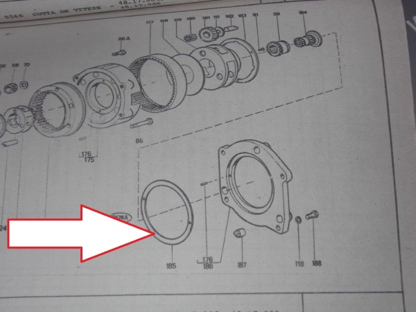Ring Getriebe UTB + passend für Fiat New Holland Ford