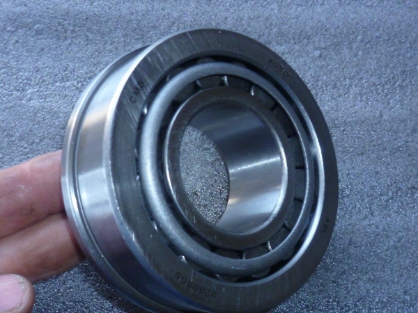 Kugellager mit Bund Antriebswelle Differenzial UTB TIH Fiat 32309GS