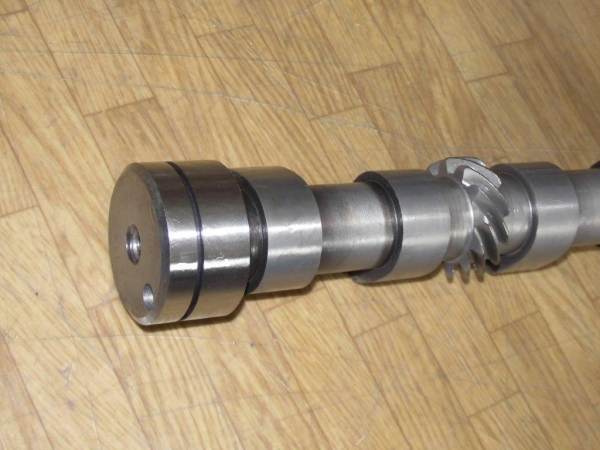 Nockenwelle Traktor TIH UTB 445 Raupe SV445 Fiat 450 R450