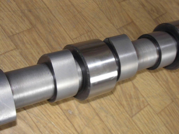 Nockenwelle Traktor TIH UTB 445 Raupe SV445 Fiat 450 R450