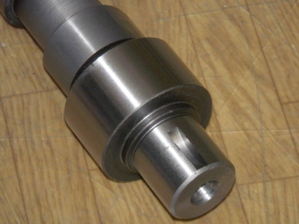 Nockenwelle Traktor TIH UTB 445 Raupe SV445 Fiat 450 R450