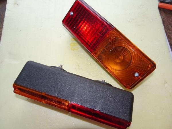 2 Stück Rücklicht Traktor 2 Kammer Rückleuchte