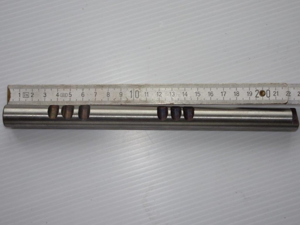 Welle im Schaltgetriebe UTB Fiat