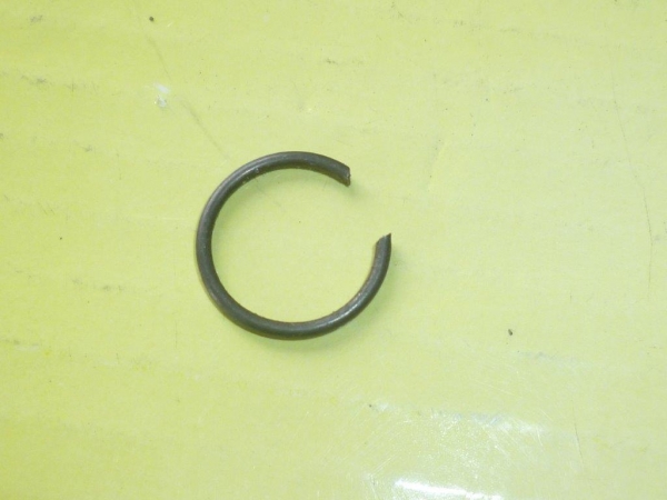 Sicherungsring für Schalthebel UTB Fiat 415 480 450 540 640 780