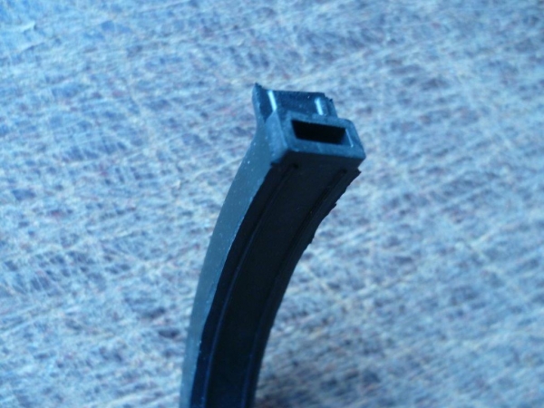 Gummi Halbschale klein vorn für Ölwanne UTB TIH Fiat 400 450 480 540 550 640 780 ...