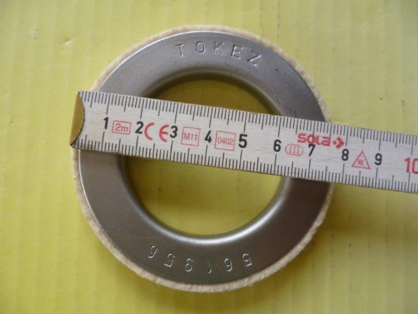 Abdichtung verstellbare Vorderachse Radnabe UTB 445 550